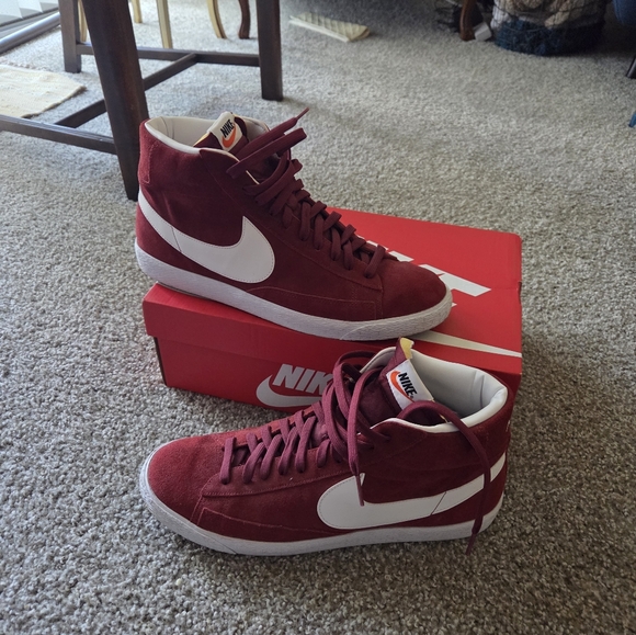 Nike Blazer Mid Premium Team Red 13 - Picture 1 of 12